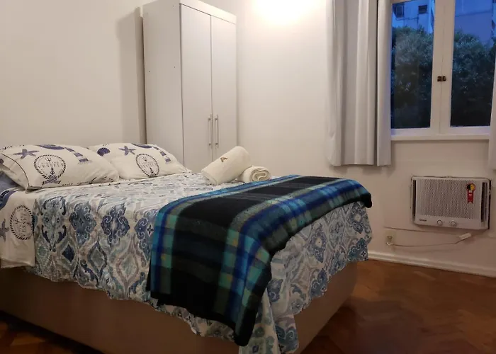 6 Minutos Das Praias Copacabana E Ipanema.